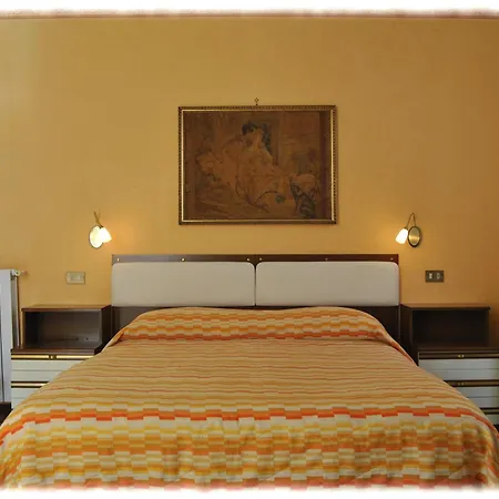 Bed and breakfast D'angelo 2*